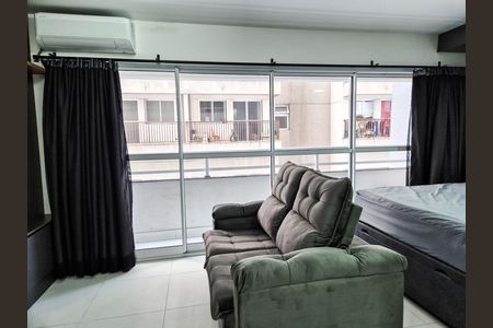 Studio para alugar com 28m², 1 quarto e sem vaga Studio para alugar com 28m², 1 quarto e sem vagaSala/Quarto