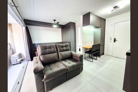 Sala/Quarto de kitnet/studio para alugar com 1 quarto, 28m² em Centro Histórico de São Paulo, São Paulo