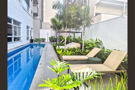 Studio para alugar com 28m², 1 quarto e sem vaga Studio para alugar com 28m², 1 quarto e sem vagaPiscina