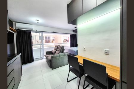 Studio para alugar com 28m², 1 quarto e sem vaga Studio para alugar com 28m², 1 quarto e sem vagaCozinha