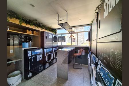 Studio para alugar com 28m², 1 quarto e sem vaga Studio para alugar com 28m², 1 quarto e sem vagaLavanderia