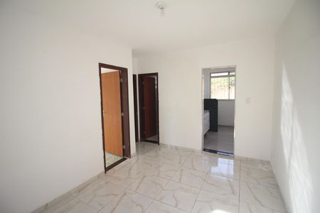 Sala de apartamento para alugar com 2 quartos, 48m² em Solar do Barreiro, Belo Horizonte