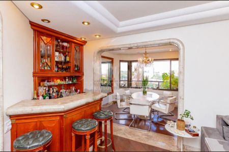 Apartamento à venda com 194m², 4 quartos e 4 vagas