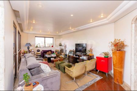 Apartamento à venda com 194m², 4 quartos e 4 vagas