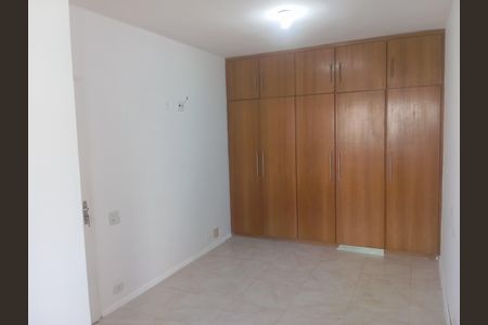 Apartamento para alugar com 79m², 2 quartos e 1 vaga