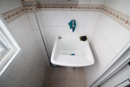 Apartamento para alugar com 45m², 2 quartos e 1 vagaÁrea de Serviço