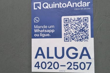 Apartamento para alugar com 45m², 2 quartos e 1 vaga Apartamento para alugar com 45m², 2 quartos e 1 vagaFachada