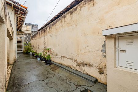 Casa para alugar com 75m², 2 quartos e 1 vaga Casa para alugar com 75m², 2 quartos e 1 vagaEntrada