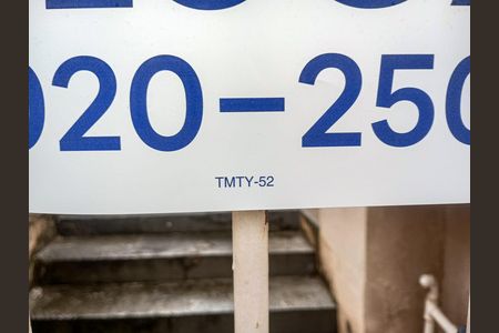 Casa para alugar com 75m², 2 quartos e 1 vaga Casa para alugar com 75m², 2 quartos e 1 vagaPlaquinha