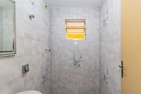 Casa para alugar com 75m², 2 quartos e 1 vaga Casa para alugar com 75m², 2 quartos e 1 vagaBanheiro 2