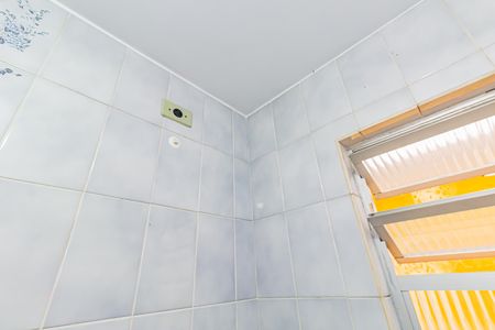 Casa para alugar com 75m², 2 quartos e 1 vaga Casa para alugar com 75m², 2 quartos e 1 vagaBanheiro 2
