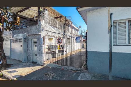 Casa para alugar com 80m², 1 quarto e 1 vaga Casa para alugar com 80m², 1 quarto e 1 vagaFachada do Condomínio