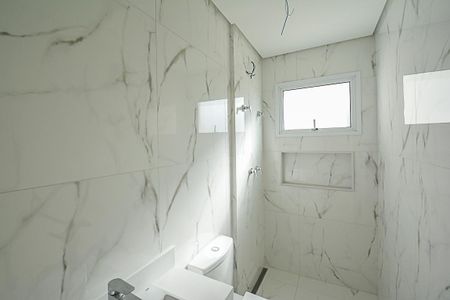 Apartamento à venda com 70m², 3 quartos e 2 vagas Apartamento à venda com 70m², 3 quartos e 2 vagasBanheiro