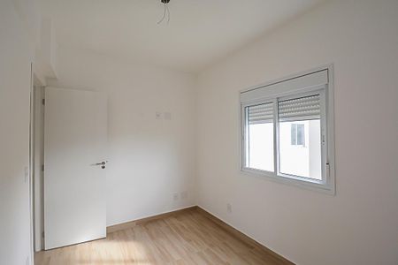 Apartamento à venda com 70m², 3 quartos e 2 vagas Apartamento à venda com 70m², 3 quartos e 2 vagasQuarto 1