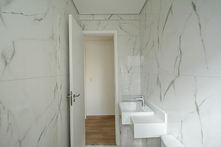 Apartamento à venda com 70m², 3 quartos e 2 vagas Apartamento à venda com 70m², 3 quartos e 2 vagasBanheiro
