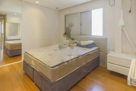 Apartamento à venda com 2 quartos, 120m² em Vila Uberabinha, São Paulo