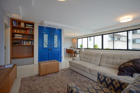 Apartamento à venda com 3 quartos, 180m² em Vila Alexandria, São Paulo