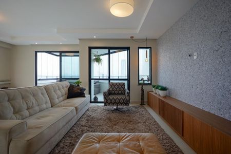 Apartamento à venda com 3 quartos, 180m² em Vila Alexandria, São Paulo