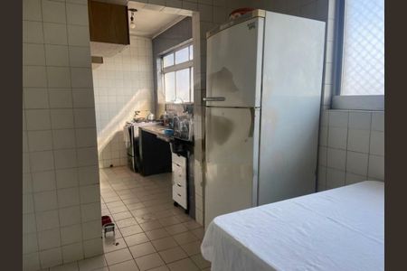 Apartamento à venda com 250m², 4 quartos e 2 vagas