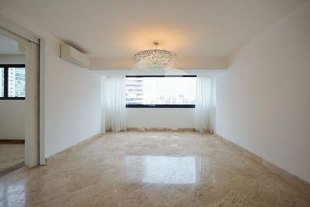 Apartamento à venda com 566m², 5 quartos e 6 vagas