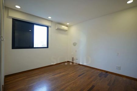 Apartamento à venda com 566m², 5 quartos e 6 vagas