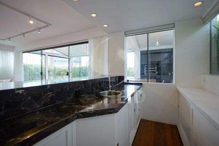 Apartamento à venda com 566m², 5 quartos e 6 vagas