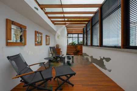Apartamento à venda com 566m², 5 quartos e 6 vagas