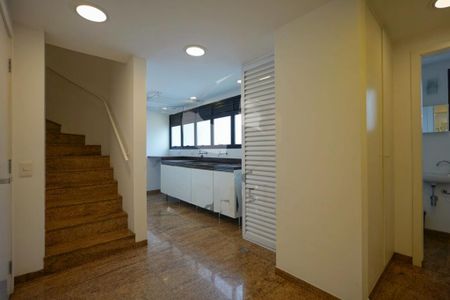 Apartamento à venda com 566m², 5 quartos e 6 vagas