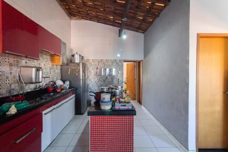 Casa à venda com 234m², 1 quarto e 3 vagasCozinha