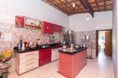 Casa à venda com 234m², 1 quarto e 3 vagasCozinha
