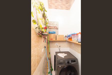 Casa à venda com 234m², 1 quarto e 3 vagasDespensa