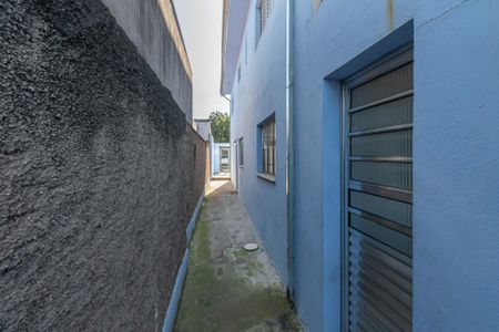 Casa à venda com 104m², 2 quartos e 2 vagas Casa à venda com 104m², 2 quartos e 2 vagasQuintal