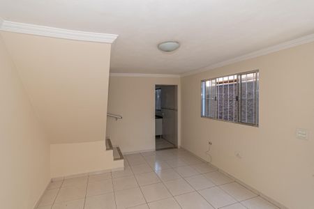 Casa à venda com 104m², 2 quartos e 2 vagas Casa à venda com 104m², 2 quartos e 2 vagasSala de Estar/Jantar
