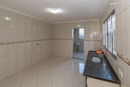 Casa à venda com 104m², 2 quartos e 2 vagas Casa à venda com 104m², 2 quartos e 2 vagasCozinha