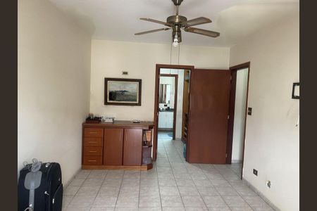 Casa à venda com 250m², 3 quartos e 3 vagas