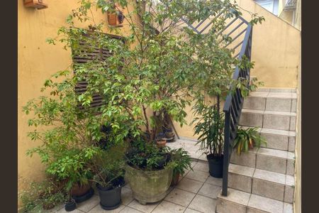 Casa à venda com 250m², 3 quartos e 3 vagas