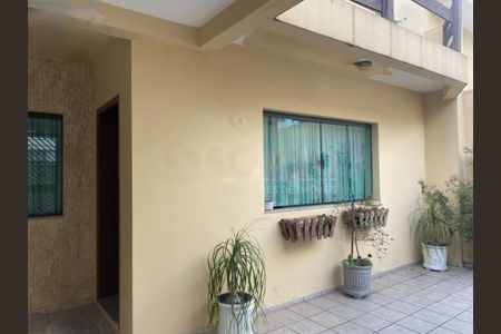 Casa à venda com 250m², 3 quartos e 3 vagas