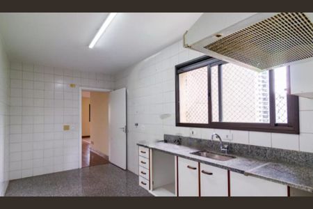 Apartamento à venda com 150m², 3 quartos e 3 vagas