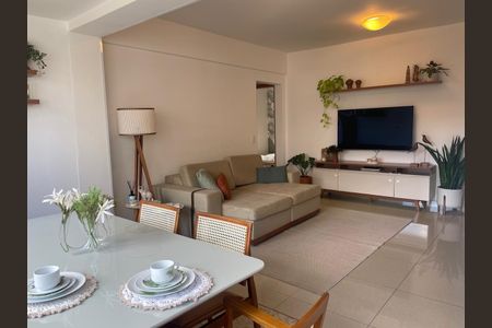Apartamento para alugar com 77m², 2 quartos e 2 vagas Apartamento para alugar com 77m², 2 quartos e 2 vagasSala