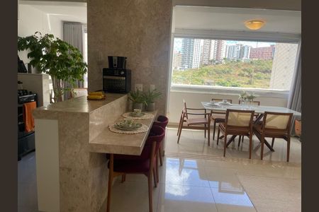 Apartamento para alugar com 77m², 2 quartos e 2 vagas Apartamento para alugar com 77m², 2 quartos e 2 vagasSala