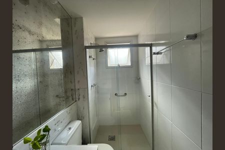Apartamento para alugar com 77m², 2 quartos e 2 vagas Apartamento para alugar com 77m², 2 quartos e 2 vagasBanheiro Social