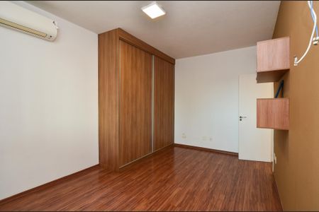 Casa à venda com 336m², 4 quartos e 5 vagas