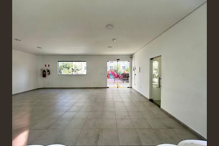 Apartamento para alugar com 45m², 2 quartos e sem vaga Apartamento para alugar com 45m², 2 quartos e sem vagaÁrea comum - Salão de festas