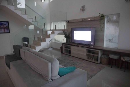 Casa para alugar com 3 quartos, 360m² em Tarumã, Barueri