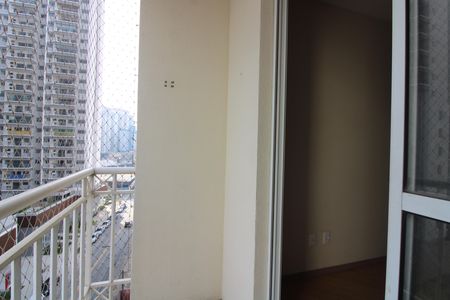 Apartamento para alugar com 50m², 2 quartos e 1 vagaVaranda