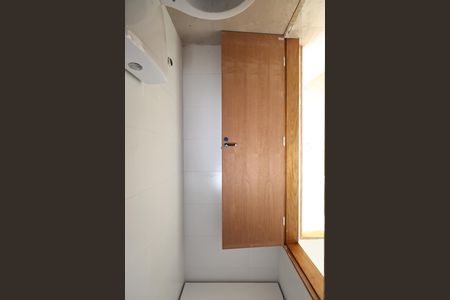 Apartamento à venda com 108m², 2 quartos e 1 vaga Apartamento à venda com 108m², 2 quartos e 1 vagaBanheiro