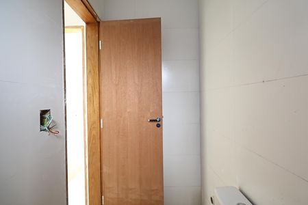 Apartamento à venda com 108m², 2 quartos e 1 vaga Apartamento à venda com 108m², 2 quartos e 1 vagaBanheiro