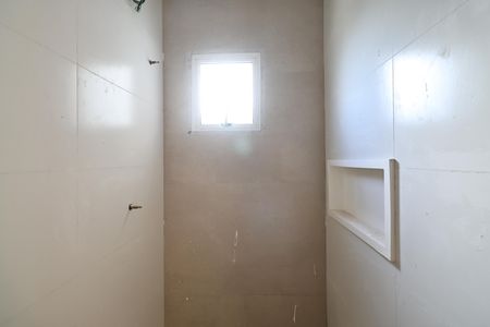 Apartamento à venda com 108m², 2 quartos e 1 vaga Apartamento à venda com 108m², 2 quartos e 1 vagaBanheiro