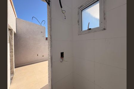 Apartamento à venda com 108m², 2 quartos e 1 vaga Apartamento à venda com 108m², 2 quartos e 1 vagaLavabo