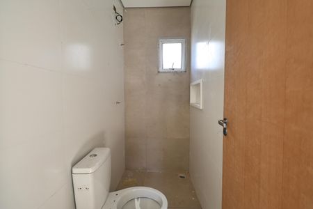 Apartamento à venda com 108m², 2 quartos e 1 vaga Apartamento à venda com 108m², 2 quartos e 1 vagaBanheiro da suíte